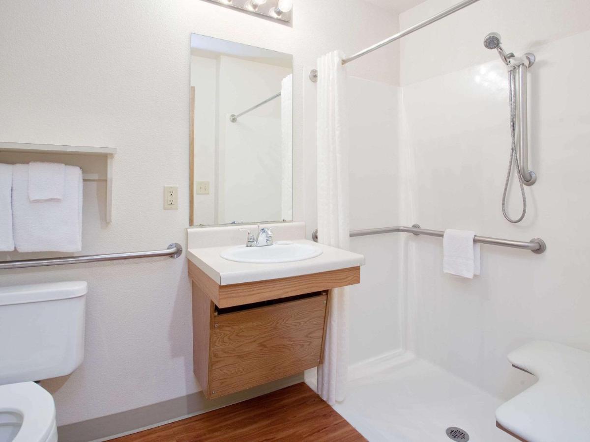 Woodspring Suites Chicago Darien Exteriör bild